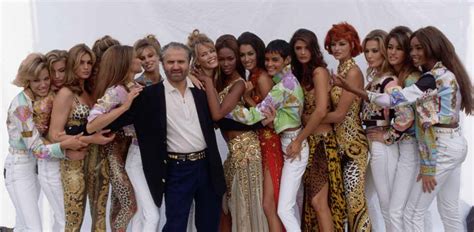 versace padre delle top model|gianni versace infanzia.